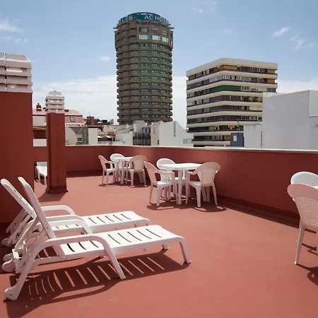 Rosamar A Metros De La Playa Wifi Gratis 104 By Lightbooking Appartement